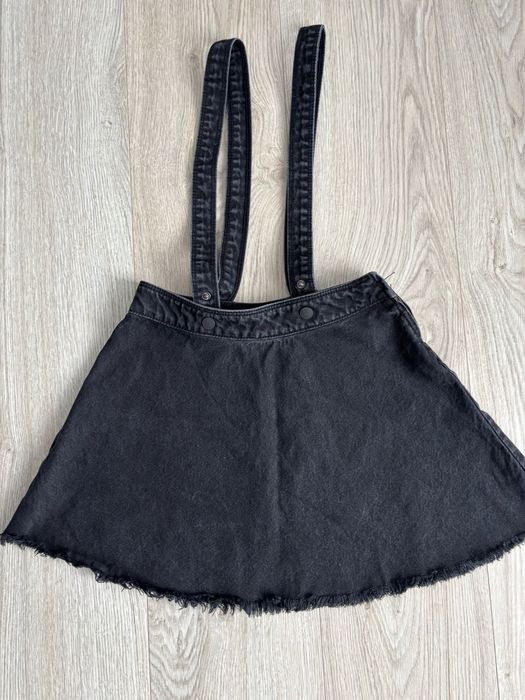 Marimea 128, Zara si H&M