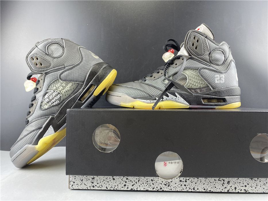 Air Jordan 5 x Off-White Muslin
