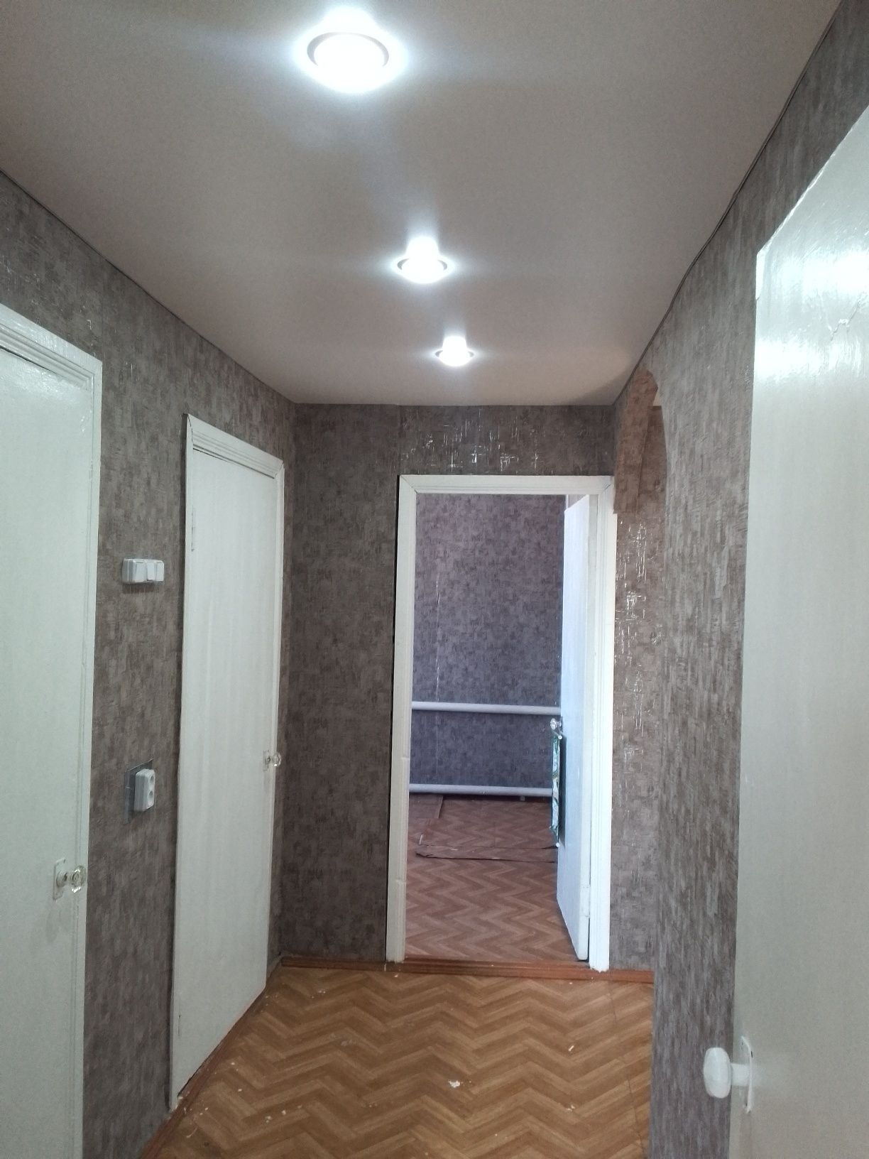 Продается коттедж в городе.
