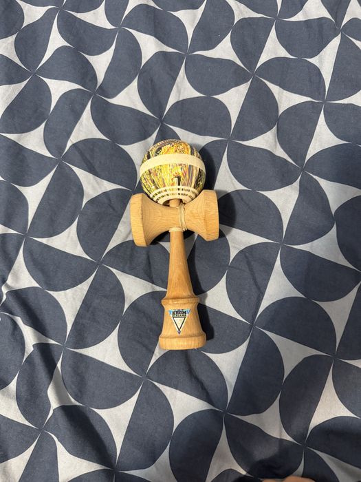 Kendama Krom noia 6