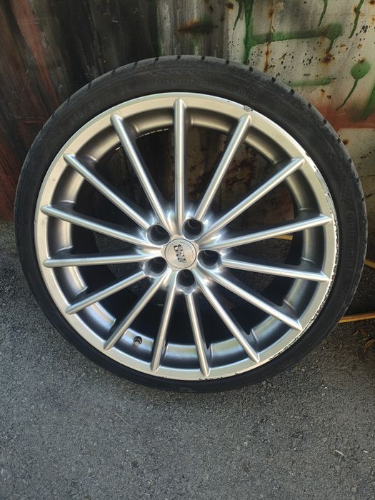 Джанти 20 с гуми. 5x110, 65.1 централен отвор. стават за Алфа Ромео.