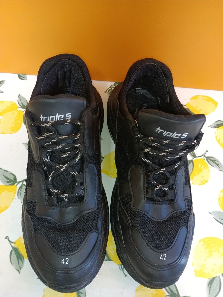 Balenciaga N 42 Triple S - 55 лв