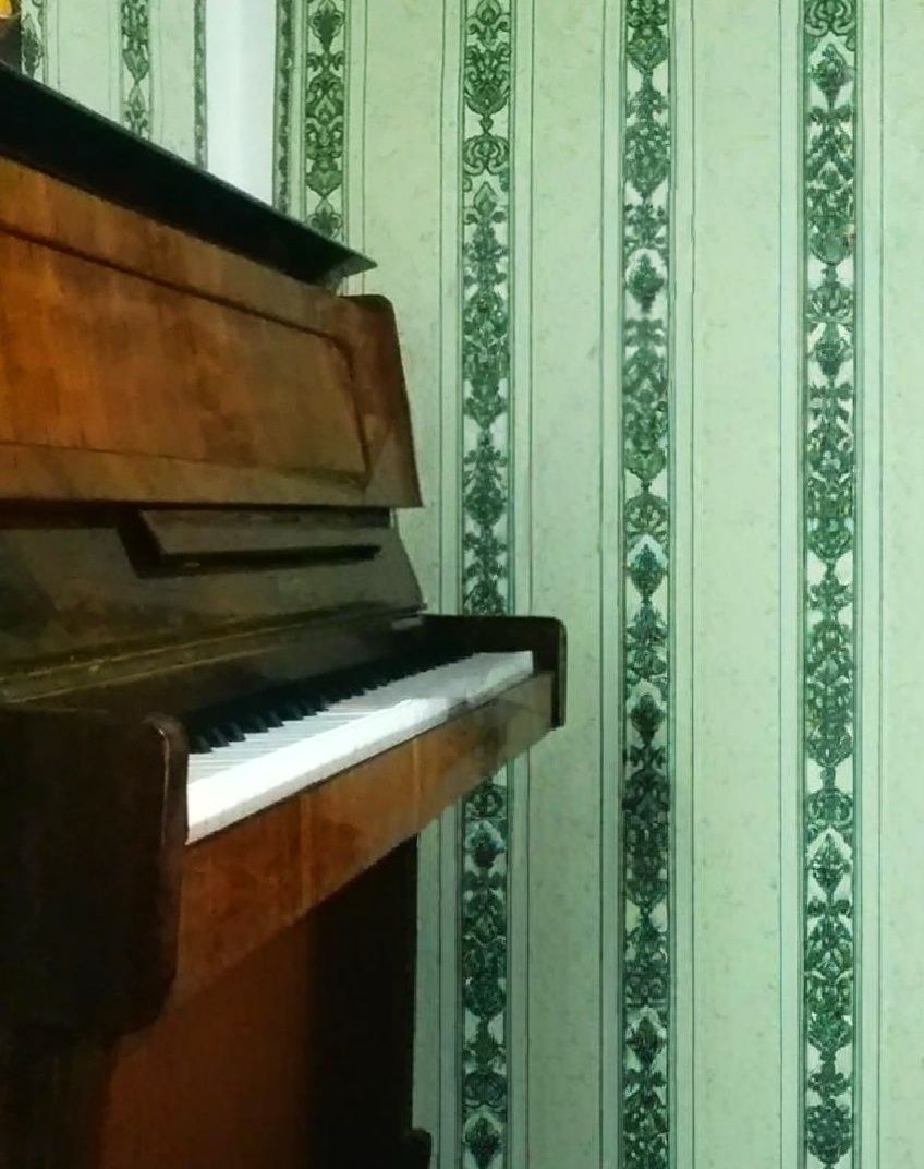 Фортепиано Заря.