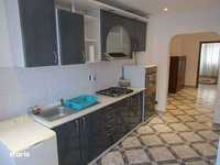 cv 47 Bd.Traian, apartament 3 camere decomandat etaj intermediar