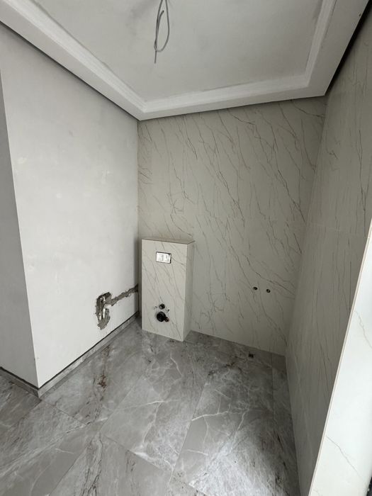 Vand Casa in Navodari cartier midia-sat . Teren proprietare