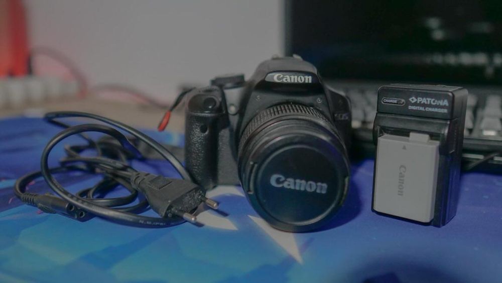 Aparat foto Canon 500D