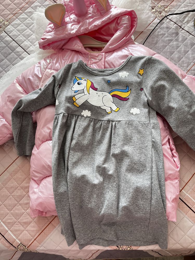Продам вещи на девочку 4-5-6 лет