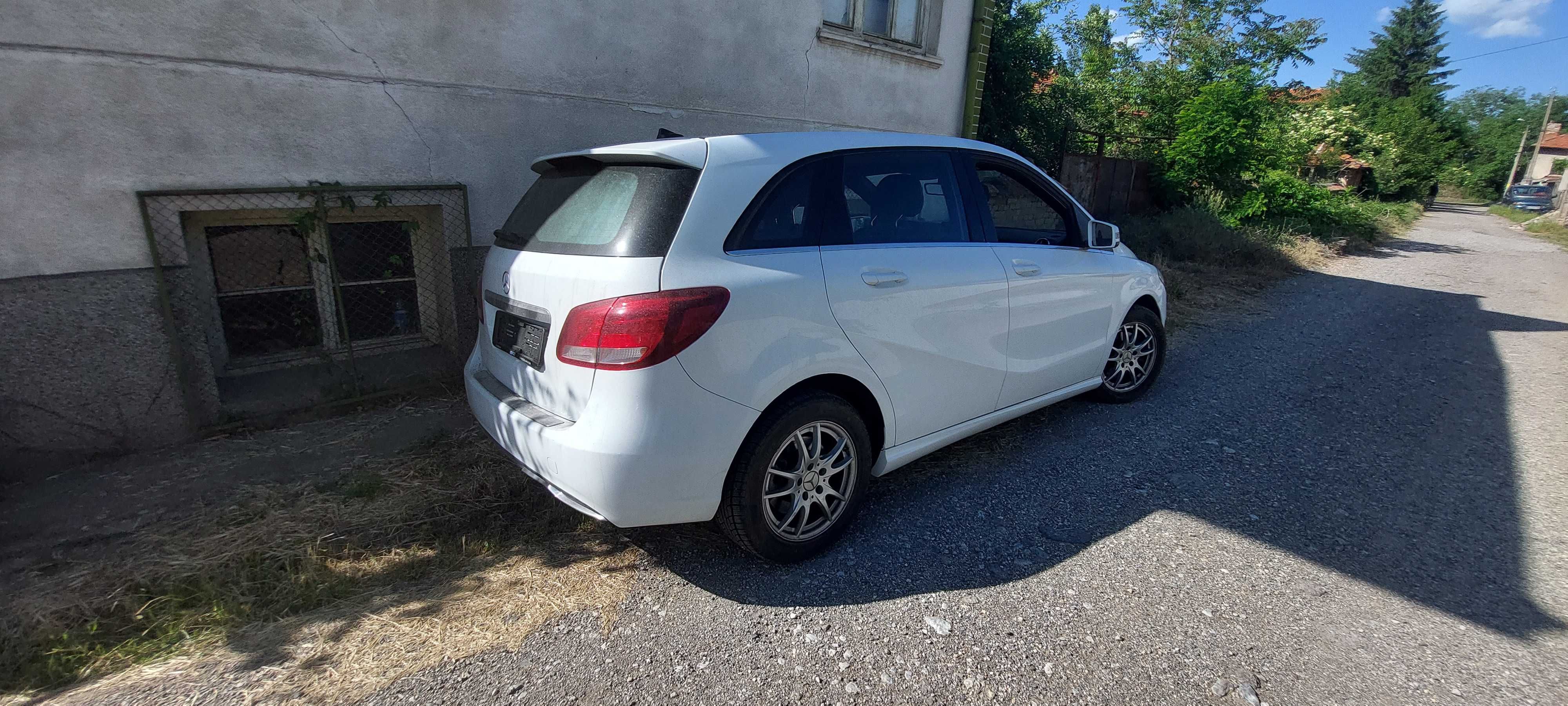 Mercedes-Benz B 180, Мерцедес Б180
Януари 2018