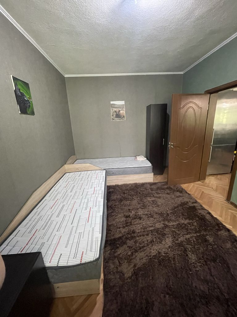 Дава се под наем Тристаен апартамент в Пловдив, Гагарин - 65 кв.м за 510 € - Снимка #9
