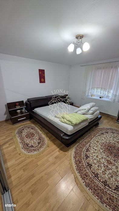 Casa 100 mp-teren 500 mp-panouri solare-anexa-foisor-Livezile
