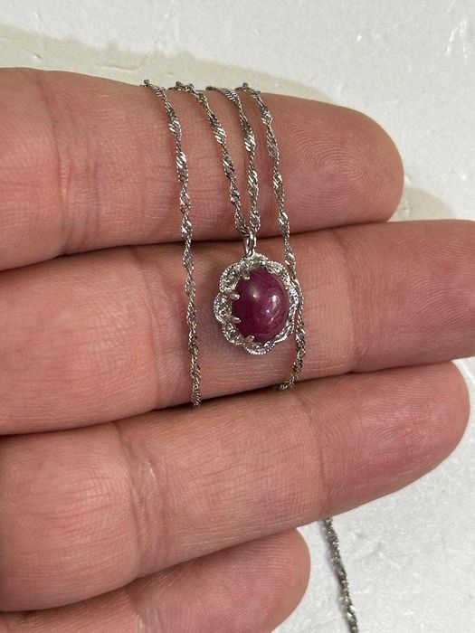 LANT + PANDANTIV AUR alb 18K + 8 Diamante + 1 Rubin Caboson - Vintage