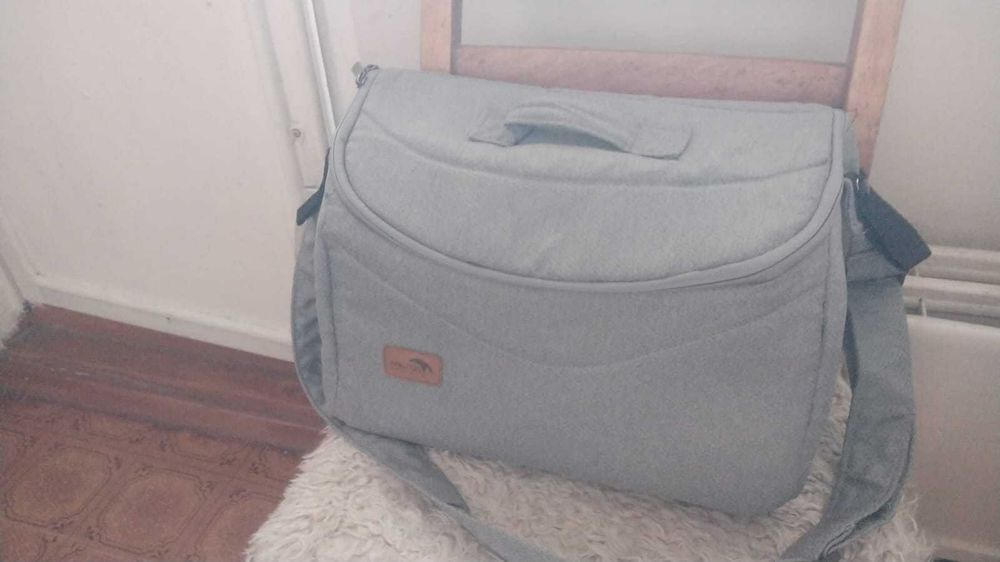 Сумка серая для мамы на коляску новая