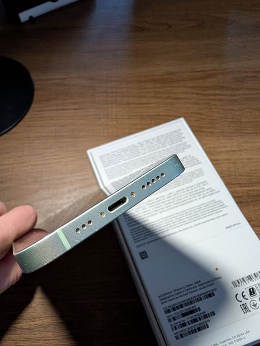 iPhone 12 Lime Green 64 GB