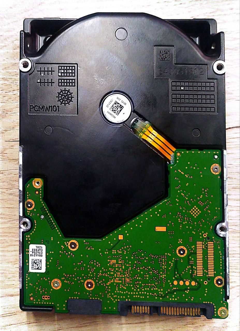 WD180EMFZ-11AFXA0 18 TB запчастга
