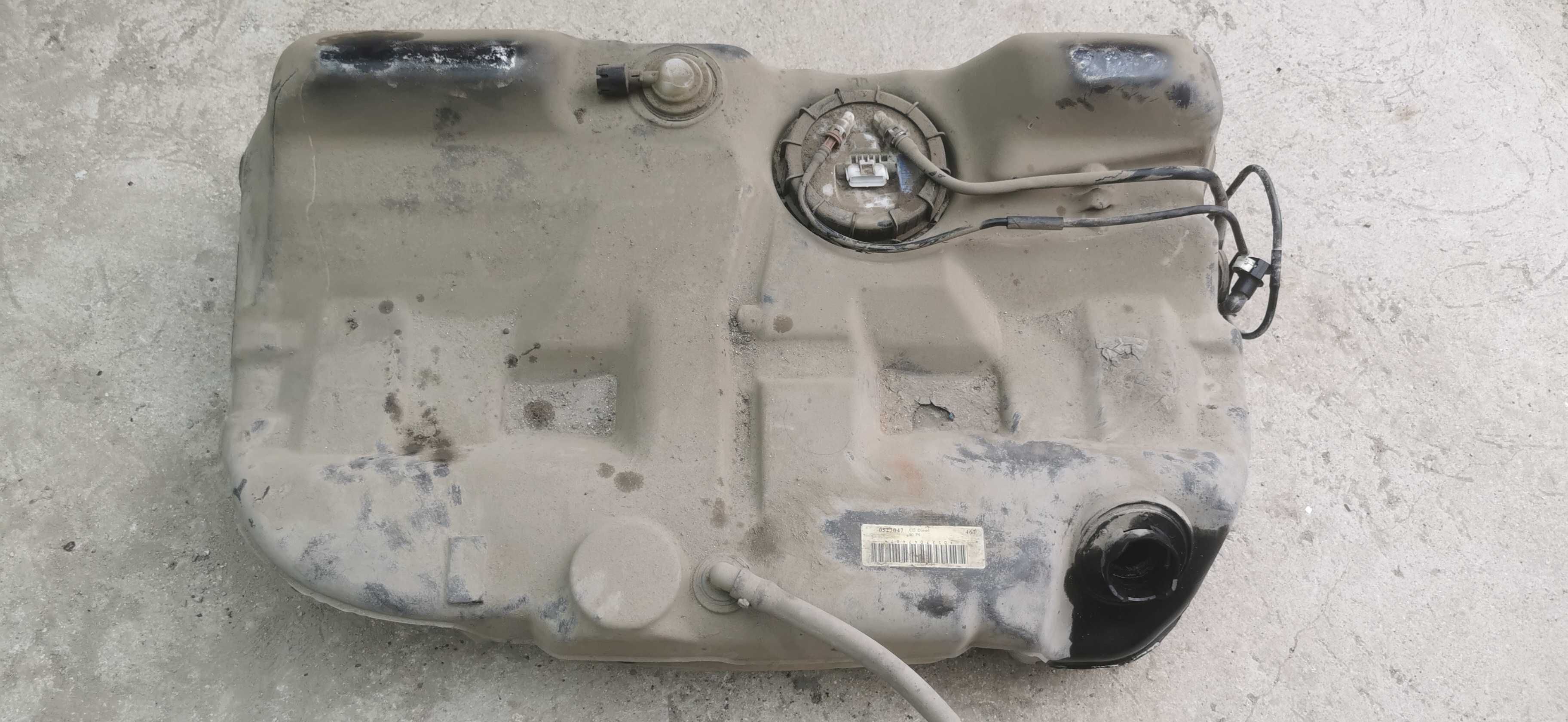 Ford Mondeo 2007 2.0 дизел преднл стъкло ,теглич, врати.