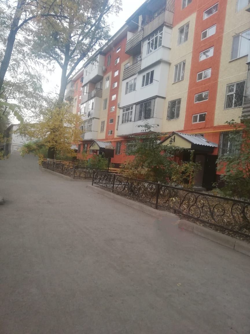 3-х комн кв. мкр Салтанат, 26 дом
