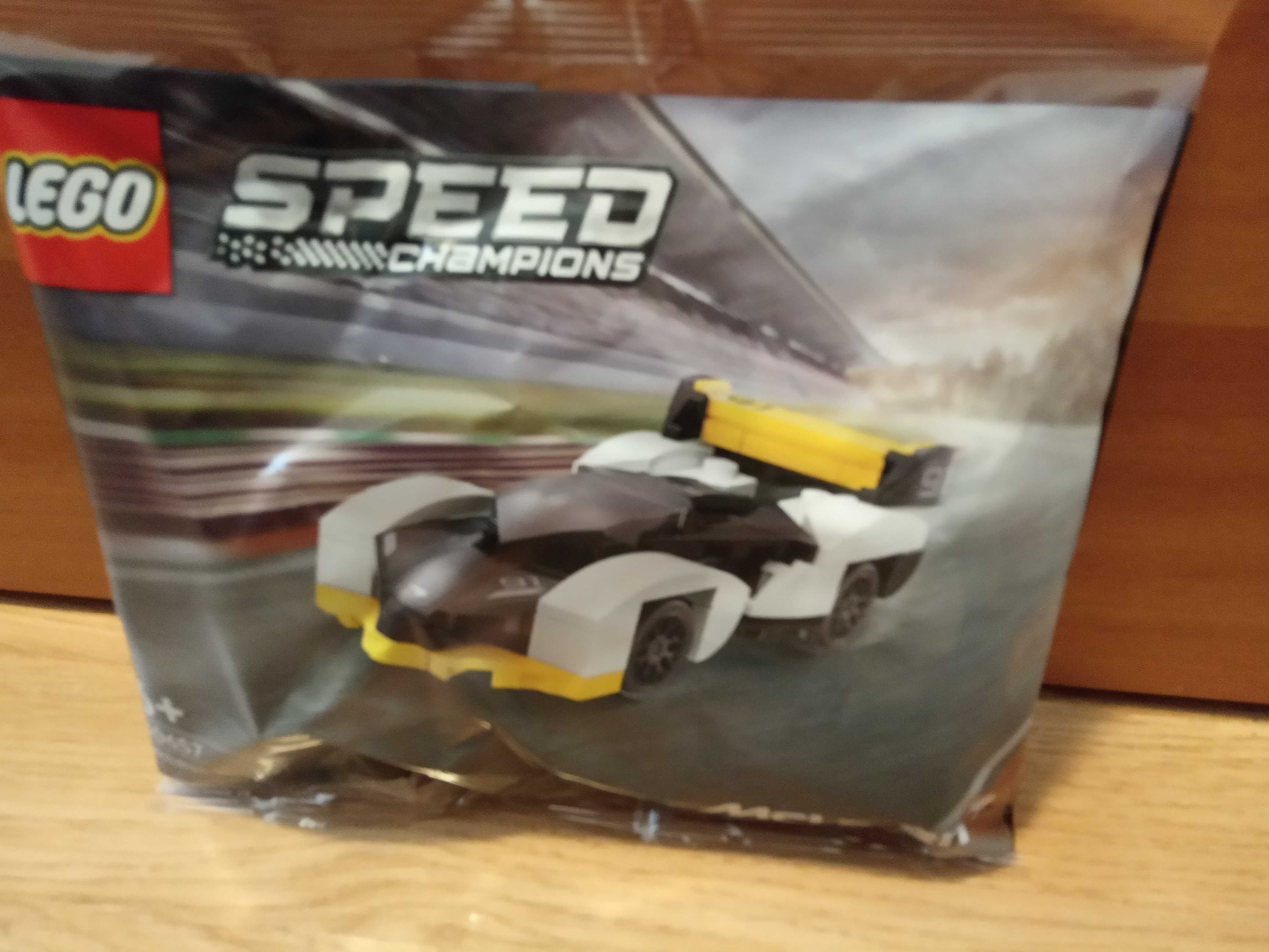 LEGO 30657 Speed Champions - McLaren Solus GT nou, sigilat