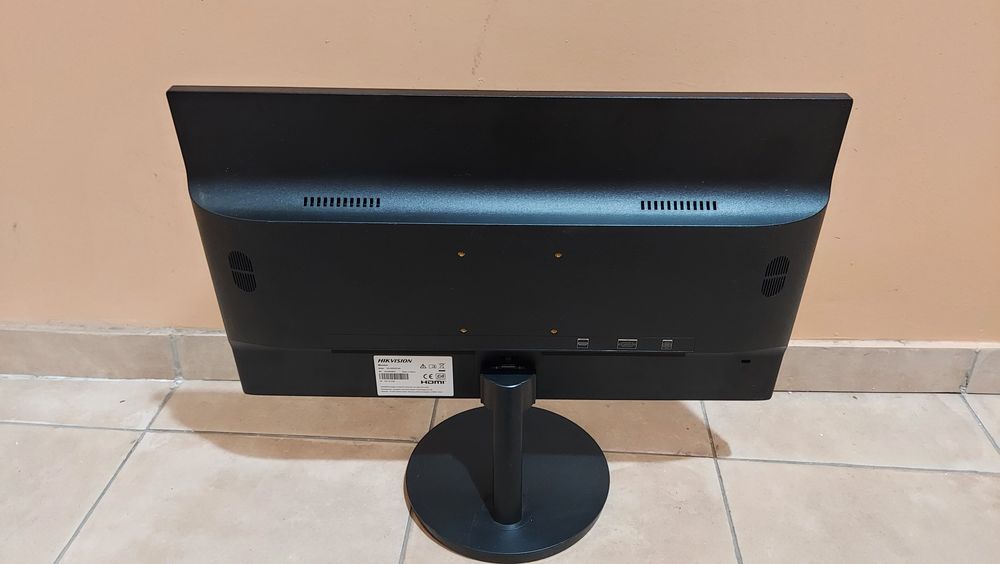 Монитор разбитый экран