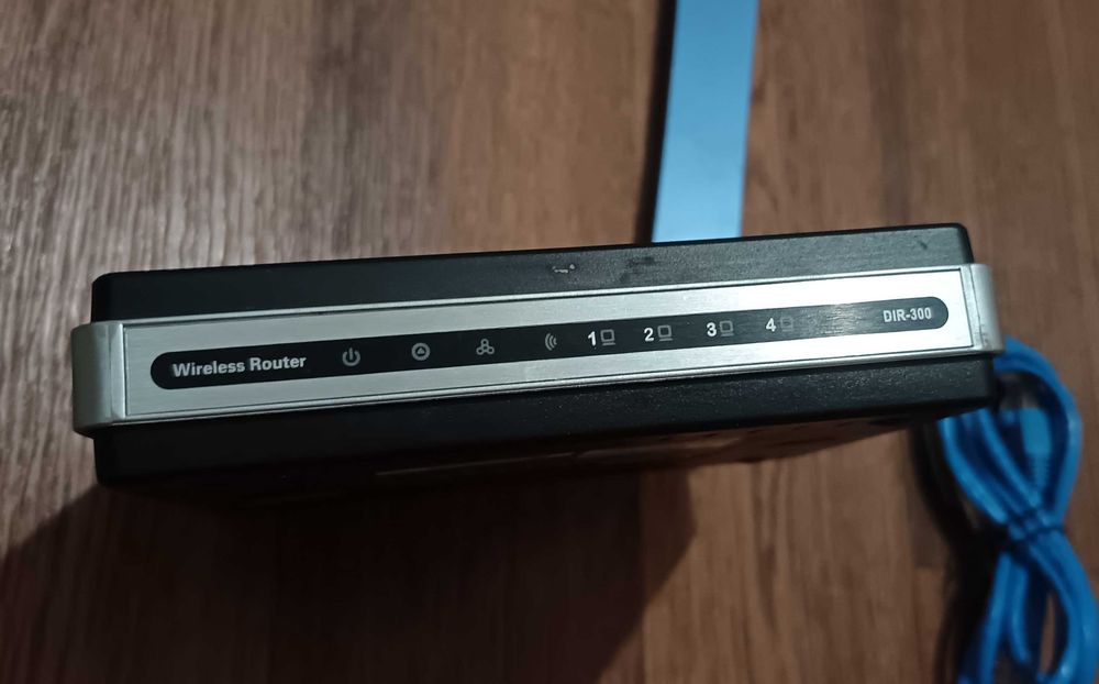 Модем D-Link Dir-300 wireless G router