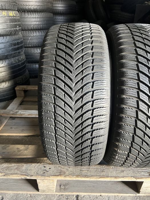 2 anvelope all season 225/50/17 Nokian ca Noi!