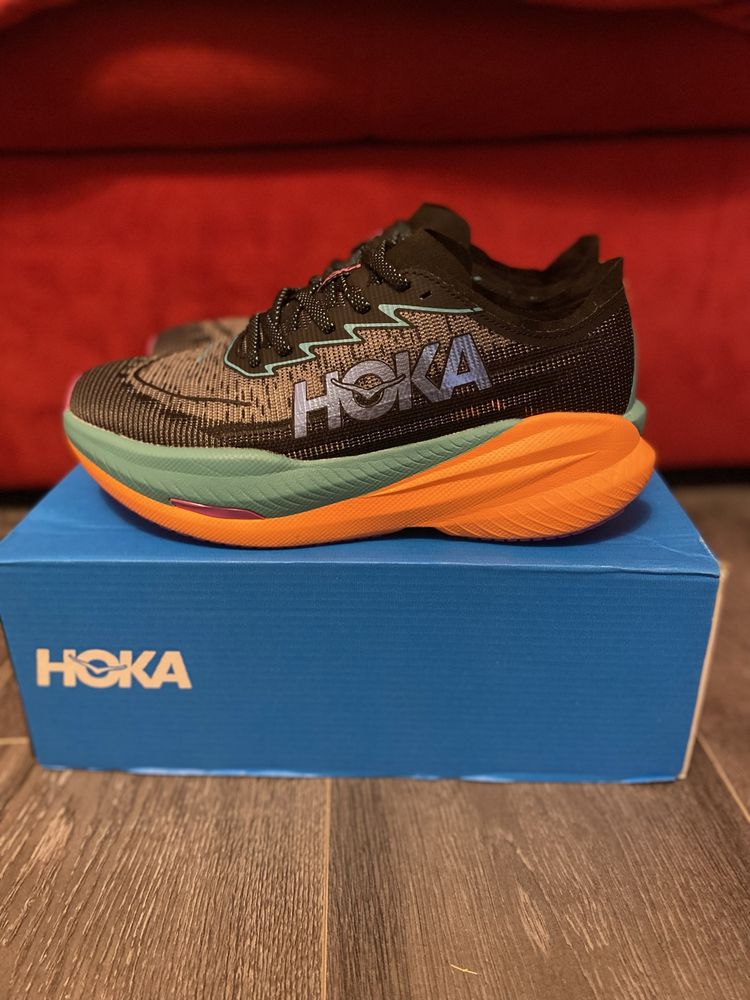 Adidasi Hoka Match X2