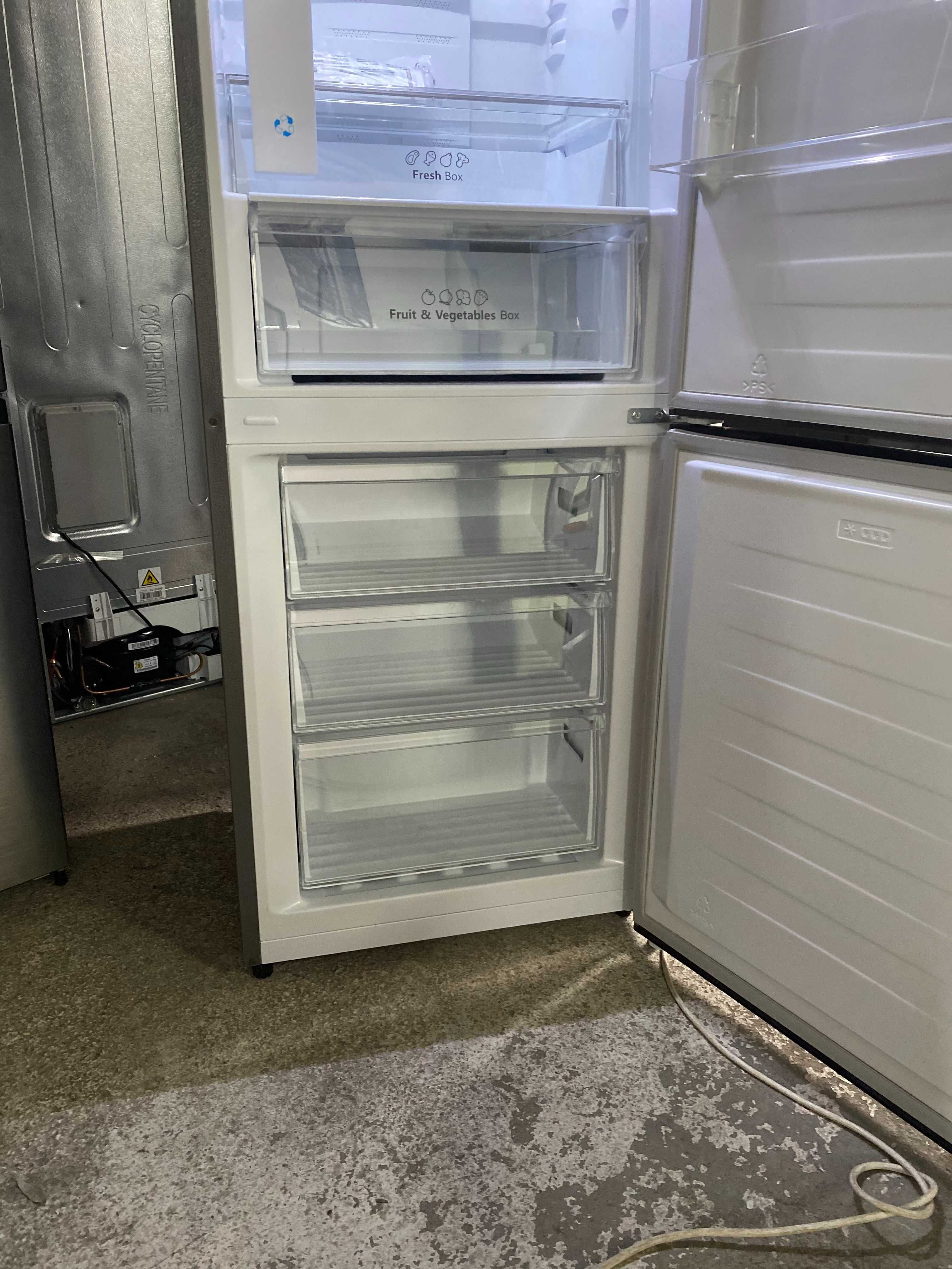 Самостоятелен хладилник-фризер Инвентум JVL2600