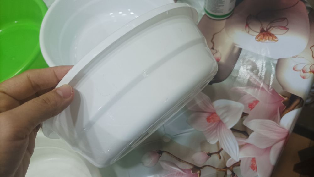 Чашки пластмассовые. Новые и б.у.