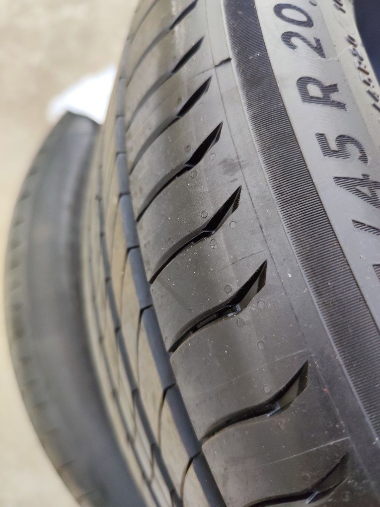 Чисто нови гуми Michelin primacy 235 45 20 Дот 3924 Топ