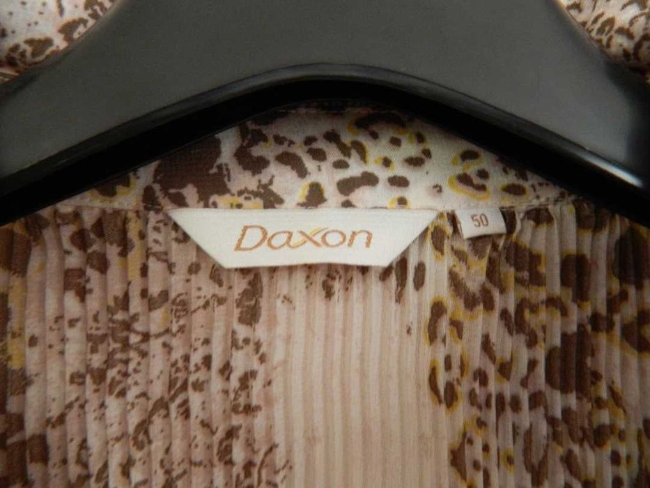 Нова дамска блуза тип плисе марка Daxon за едри или бременни дами