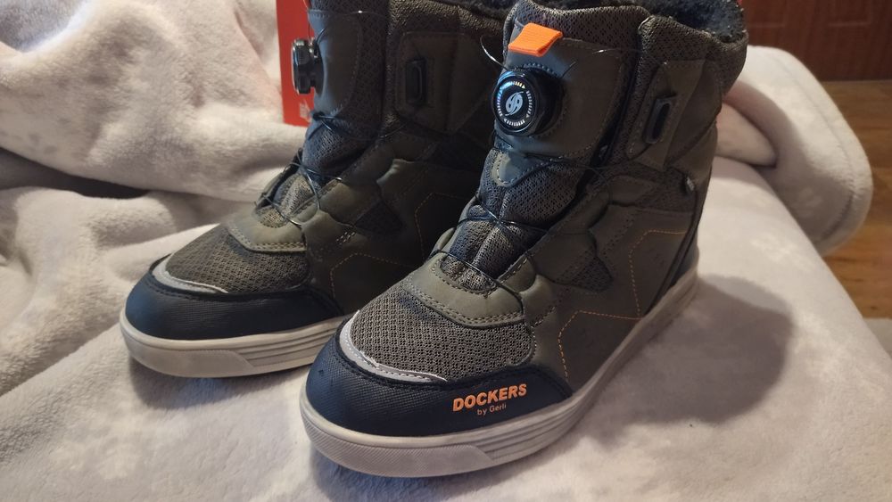 Детски зимни обувки Dockers