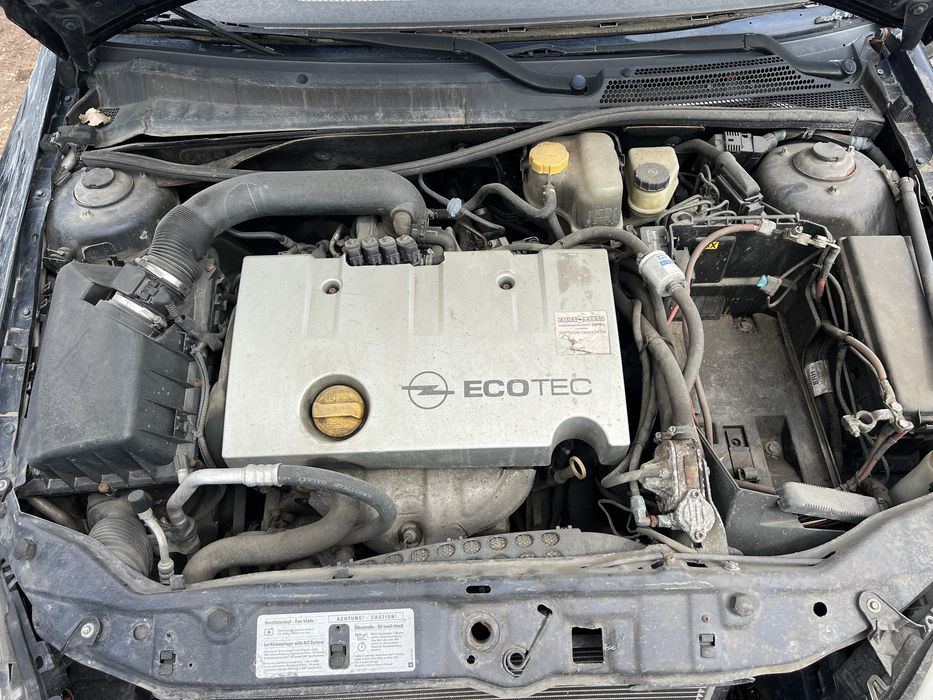 Opel Vectra C 2.2 , Опел Вектра Ц 2.2 бензин На Части !!!