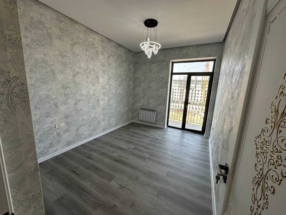 2комнатная квартира студия в Новостройке ремонт 43м2 метро Олмос КС