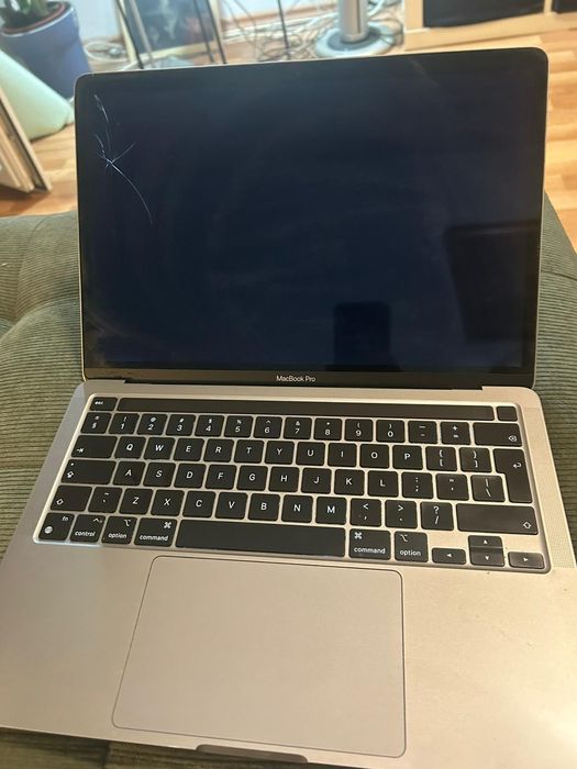MacBook Pro 13 inch M2 A2338 ecran spart