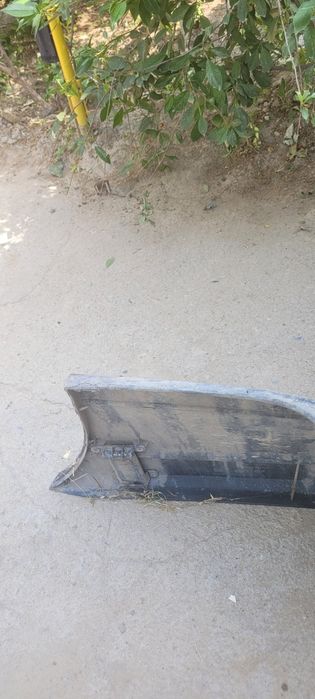 Продается задний бампер на пассат б3 седан