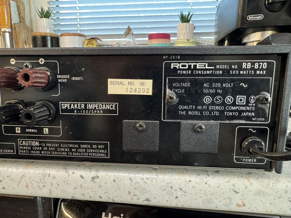 Стъпало Rotel RB-870