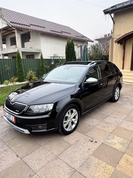 Skoda Octavia Scout/4X4/DSG/Euro 6/Panoramic/Carlig/2 Chei Originale