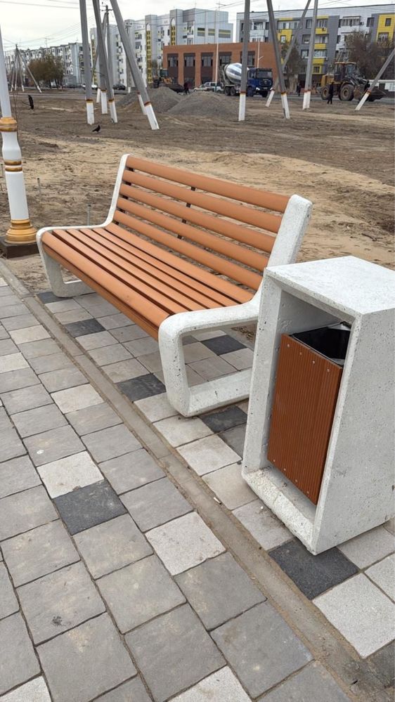 Урна из мрамора для улицы и интерьера Урны