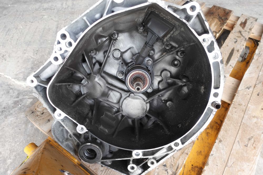 Cutie Viteze Manuala PentruMotor1,6iTHP200*5F03*200Cp Eu5Peugeot208GTI