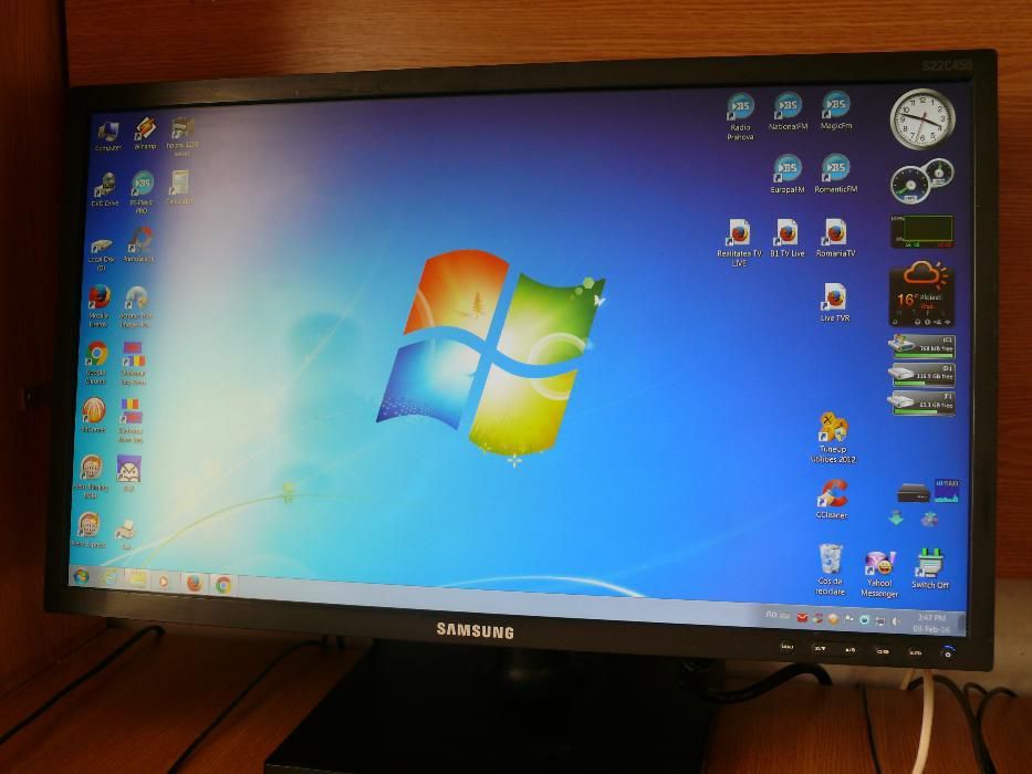 Monitor LED Samsung S22C450B (22''/ 5ms), impecabil