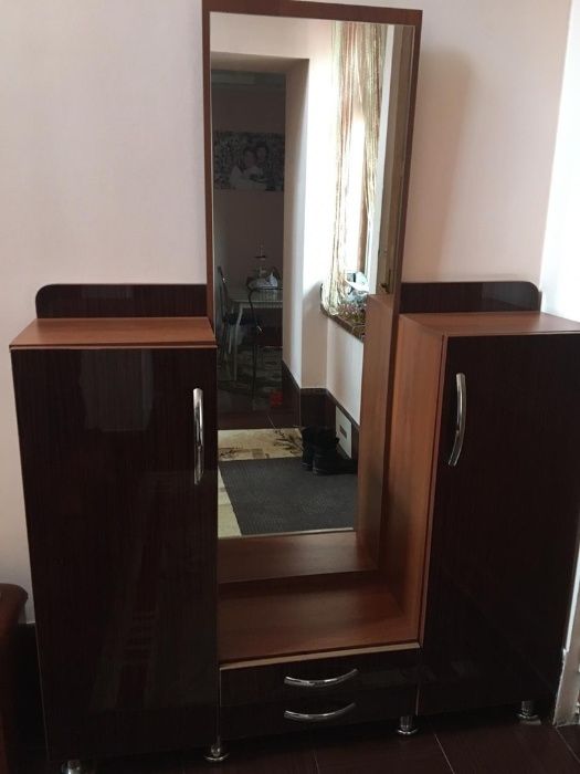 срочно продам шкаф для обуви