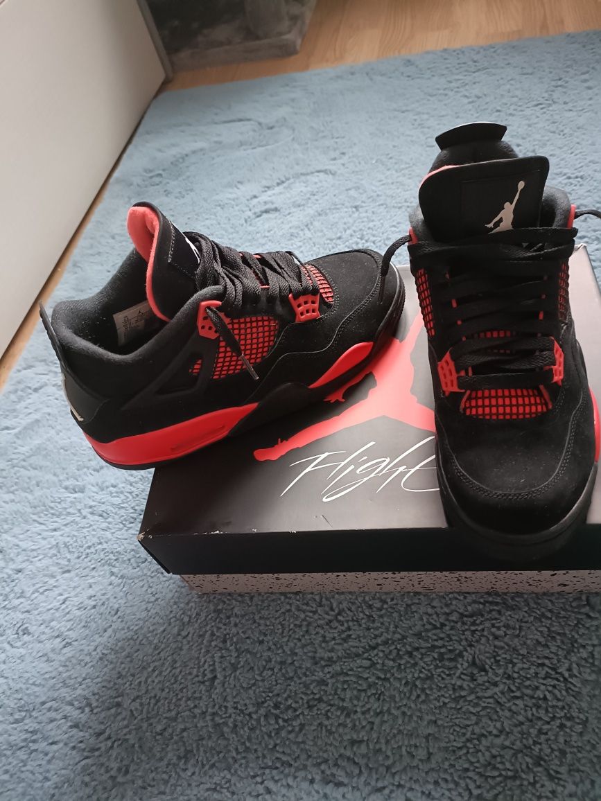 Vand Air Jordan 4 Retro Red Thunder mar. 43 originali