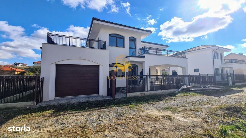 Casa 4 Camere Semifinisata, 2 Garaje, Curte 450mp, Terase 93mp, Dezmir