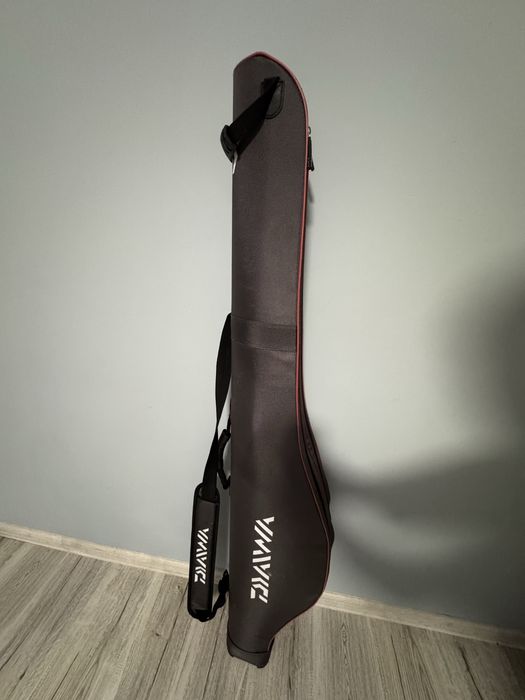 Husa Daiwa case rigida