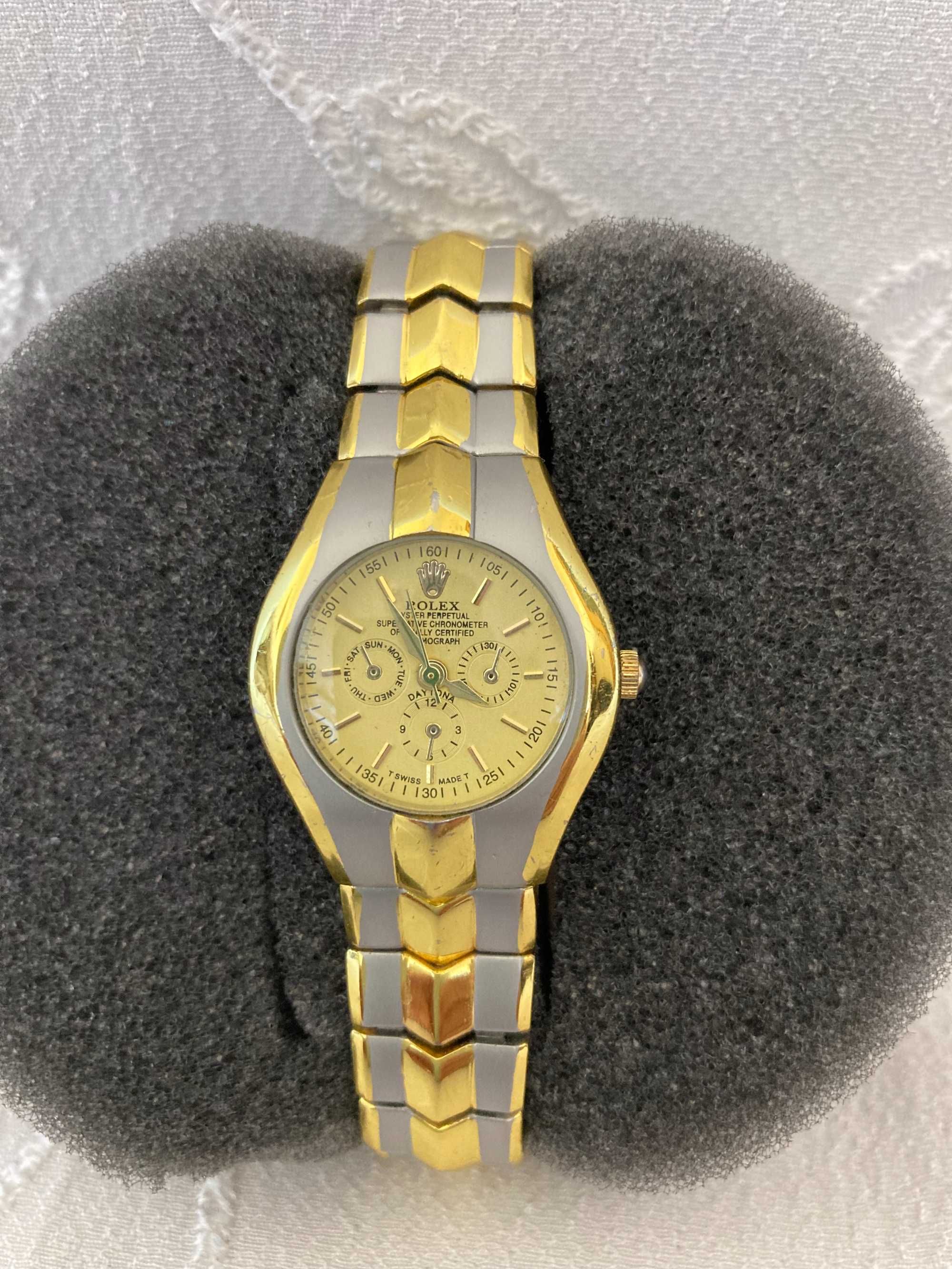 Стилен дамски часовник Rolex Cosmograph Daytona Oyster Perpetual, нов