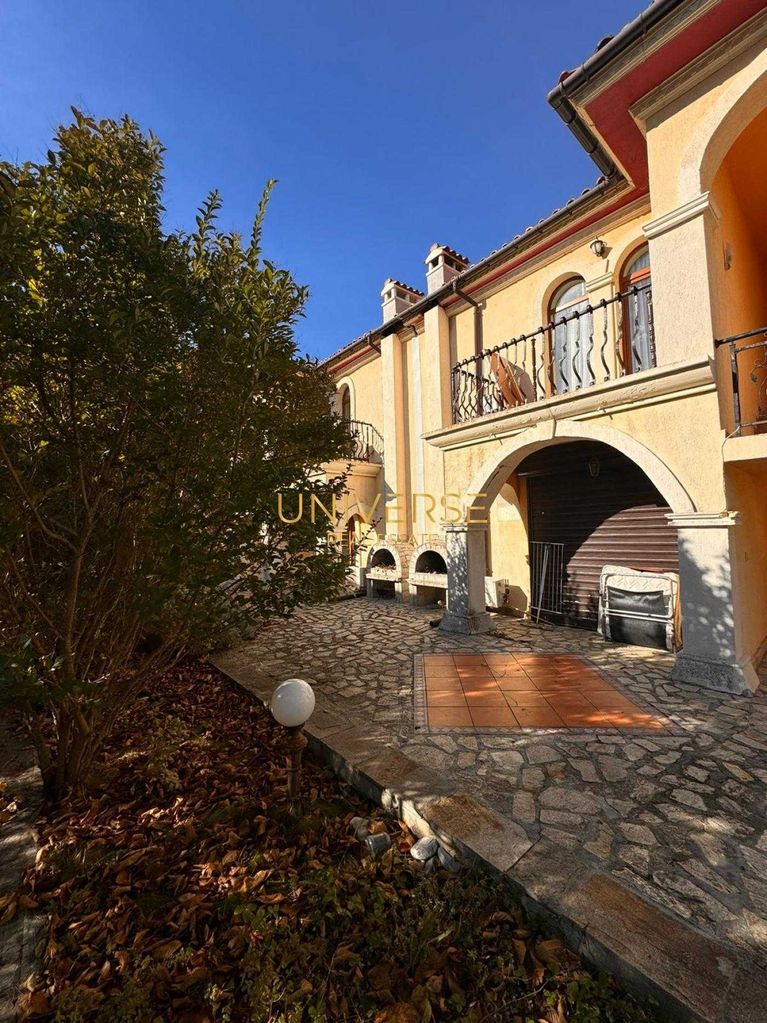 Продава се Четиристаен апартамент в к.к. Елените - 108 кв.м за 973 €/кв.м - Снимка #16