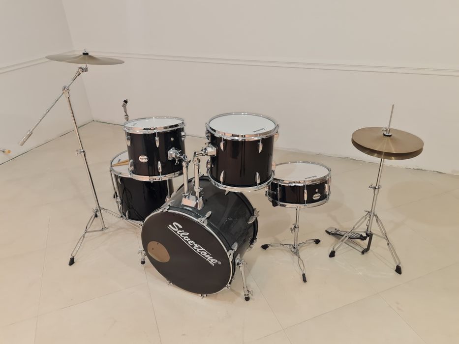 Барабанная установка Silverstone