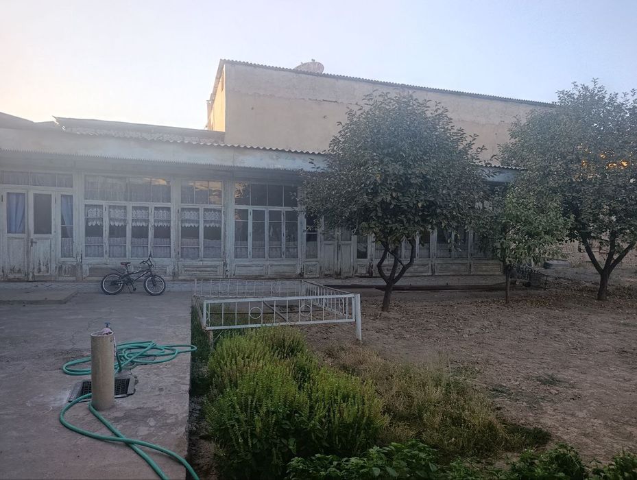 Uy hovli sotiladi. Yunus obod 6 kv