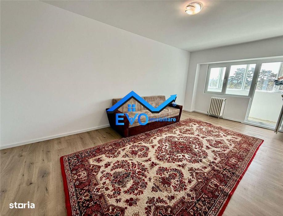 Apartament 3 camere, liber, 80 mp, DE VANZARE, etajul 2 din 4, 1997, L