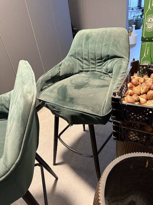 Scaune bar tot setul 150 lei