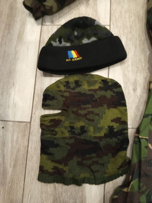 Costum camuflaj vanatoare